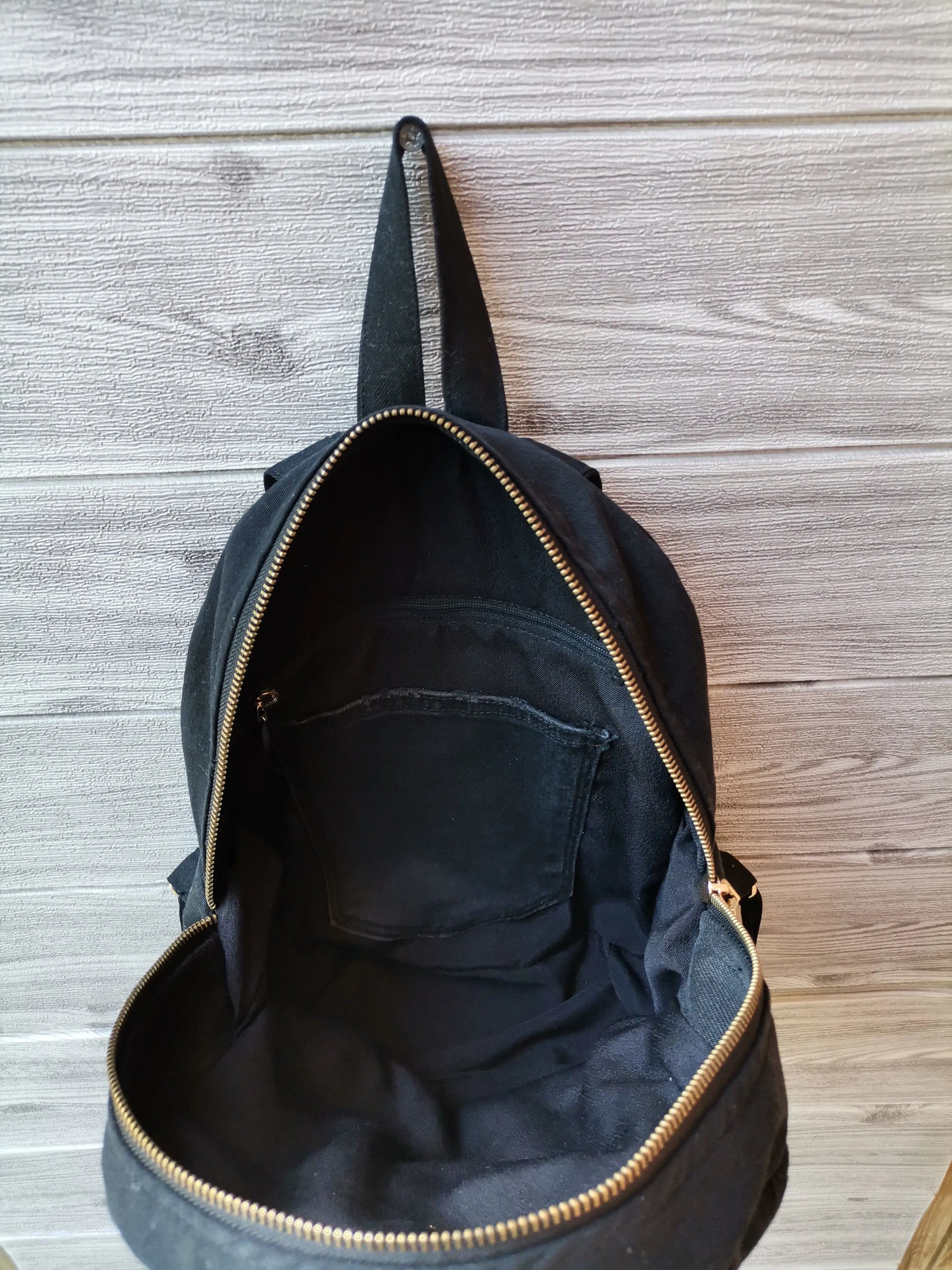 HANDMADE Recycled denim ruksak KIKY