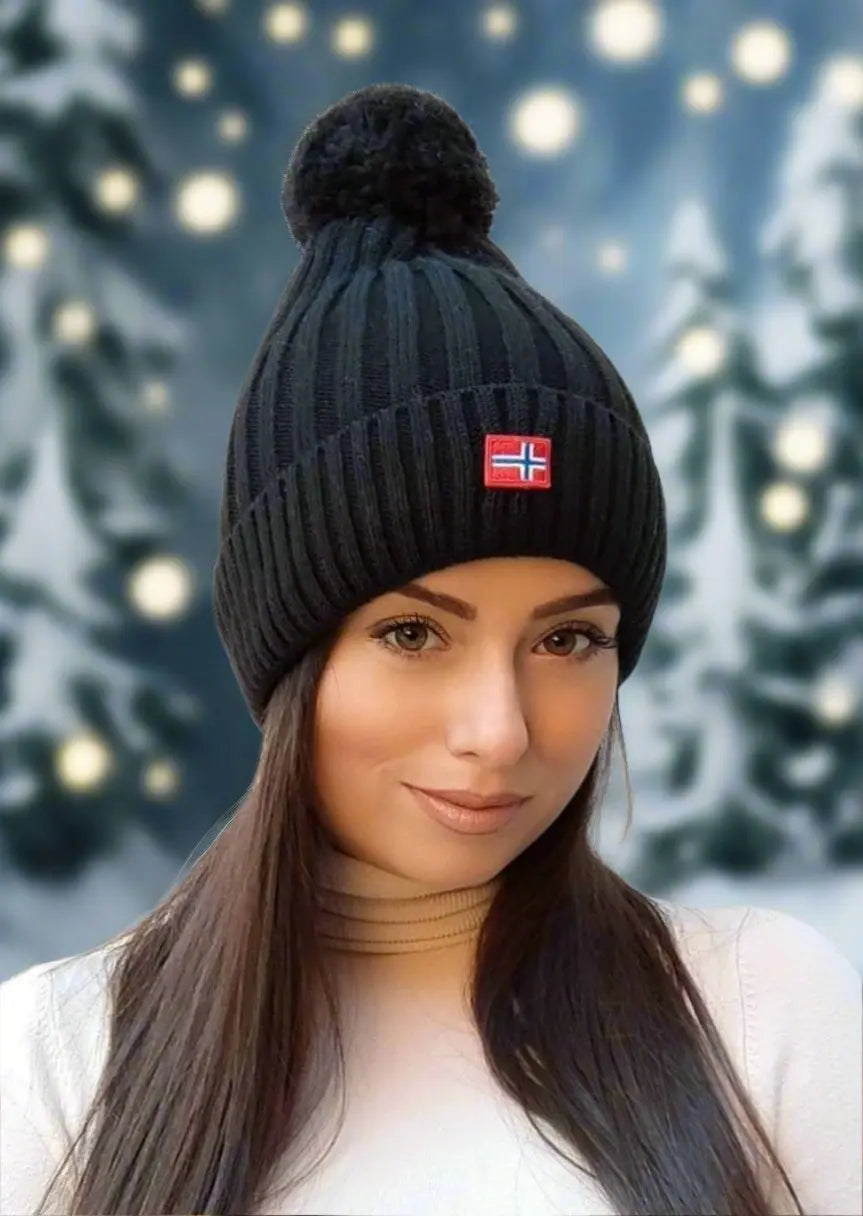 ZIMSKA KAPA VLN 39 KIKY CRNA