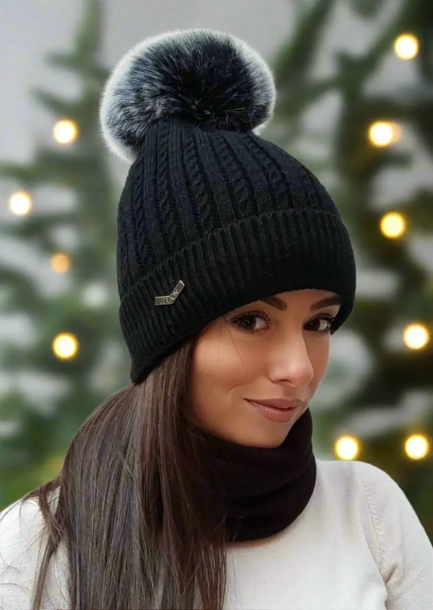 ZIMSKA KAPA VLN1 KIKY CRNA