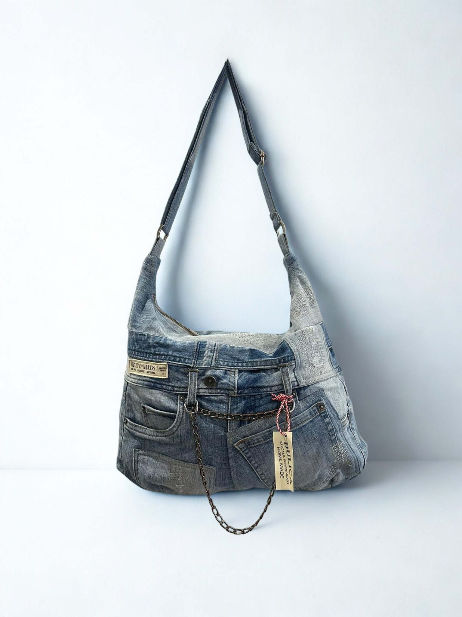 Unikatna Denim Torba “Jeans Chic” – ručno rađena KIKY STORE