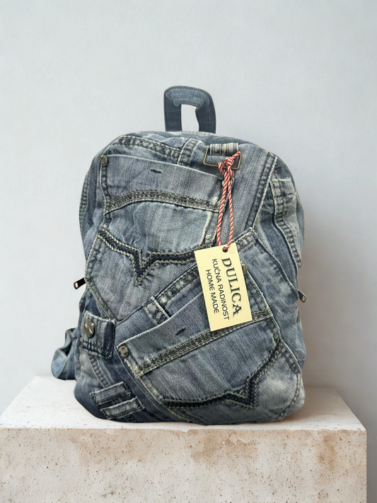 Denim ruksak “Urban Patch” – Unikat 1/1 KIKY STORE