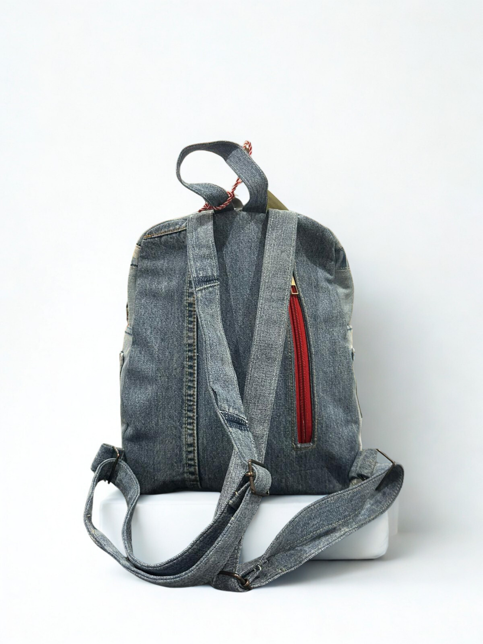 Denim ruksak “Polka Minnie” – ručni rad, KIKY STORE