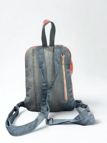 Denim ruksak “Coral Patch” – ručni rad, unikat KIKY STORE