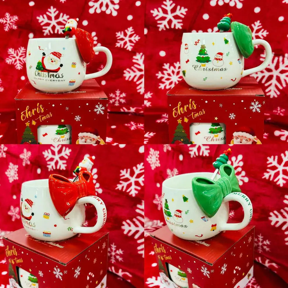 Božićna šalica s mašnom i žlicom – 300 ml KIKY STORE