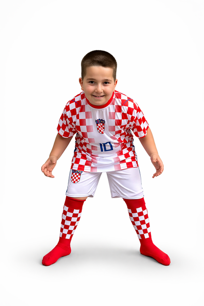 Djecji dres Hrvatska reprezentacija 2026 - SET 3 s kapom