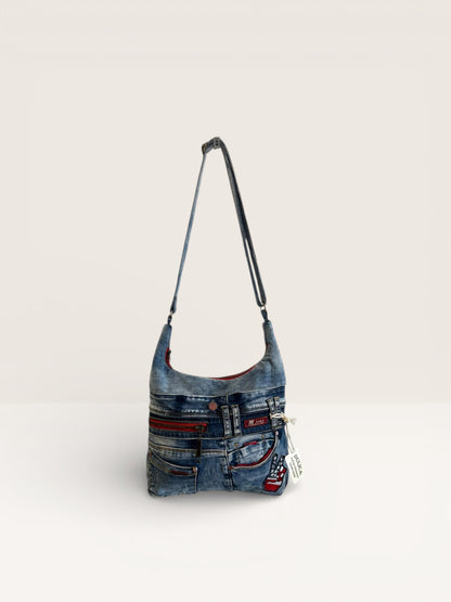 Denim Unikatna Torba „Red Accent“ – Ručni Rad