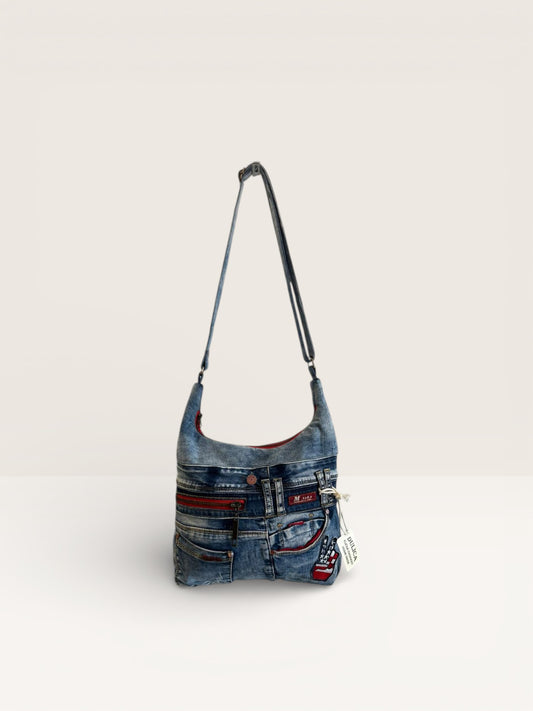 Denim Unikatna Torba „Red Accent“ – Ručni Rad
