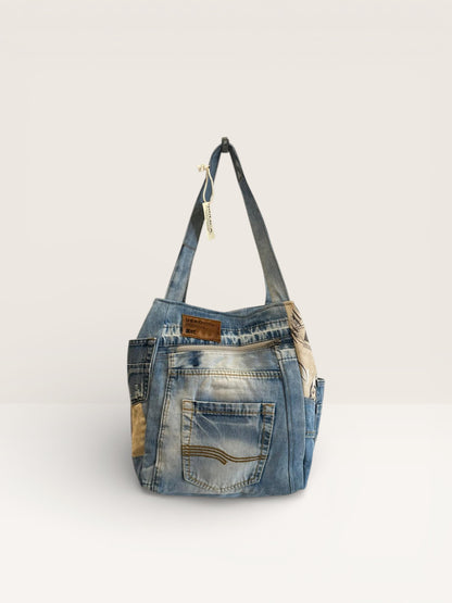 Denim Unikatna Torba „Vintage Patch“ – Ručni Rad