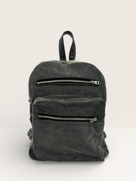Denim Ruksak „Grey Vintage“ – Ručni Rad