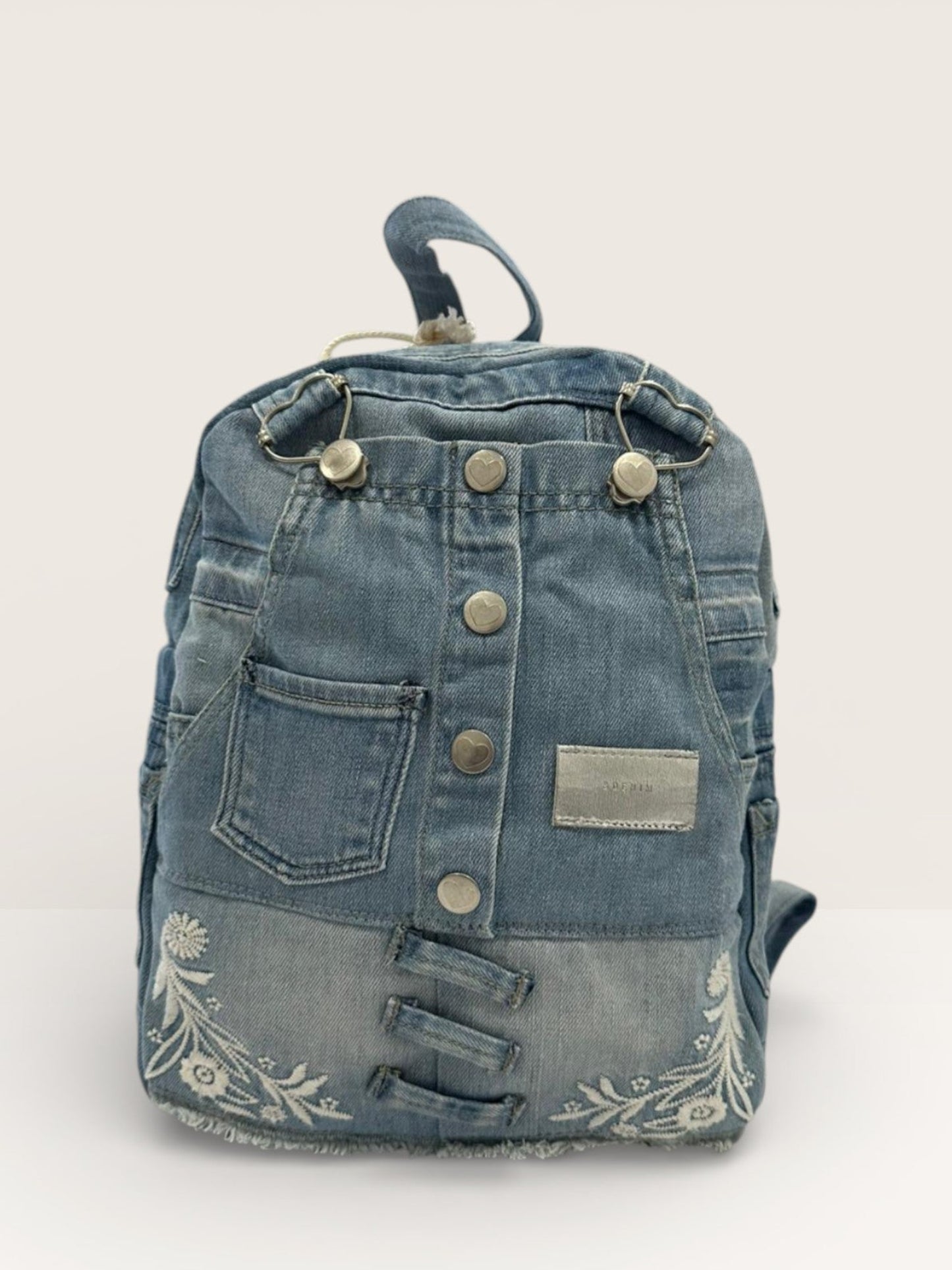 Denim Ruksak „Heritage Floral“ – Ručni Rad