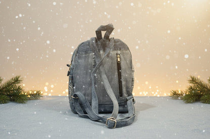 Ruksak od recikliranog trapera „Flora Denim“ – ručni rad KIKY STORE