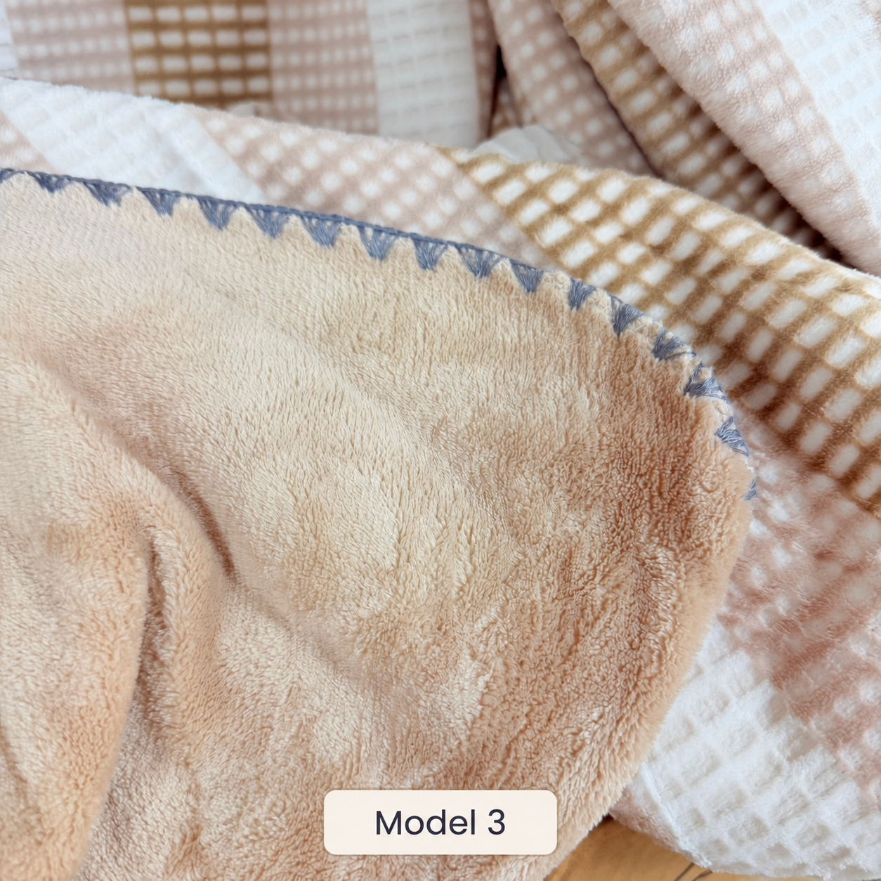 Luna Soft dvostrana deka 200 × 230 cm – detalj teksture Modela 3